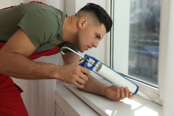 Window Caulking Repair in Leesburg