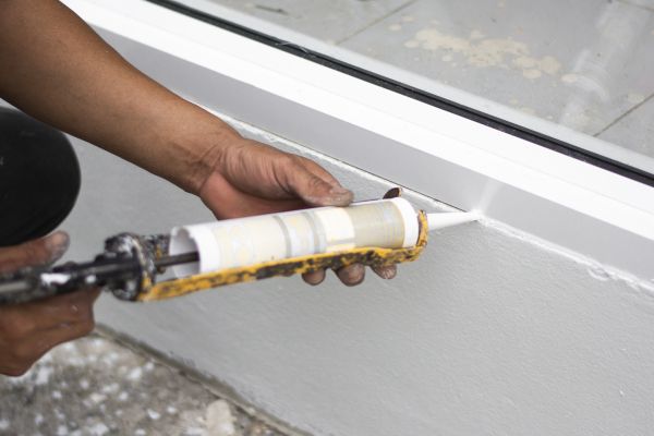 Caulk Replacement in Leesburg