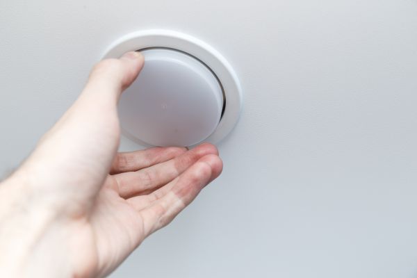 Ceiling Light Bulb Replacement in Leesburg